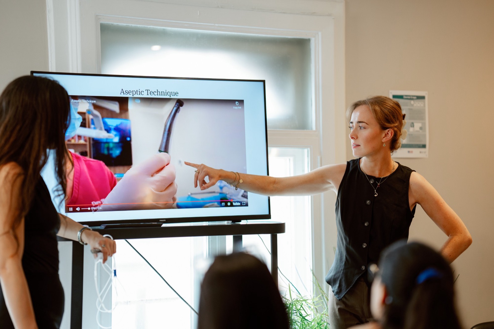 A Truly Nursing Academy class on aseptic technique